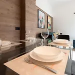 Apartamento Italianway - Roma 38 *