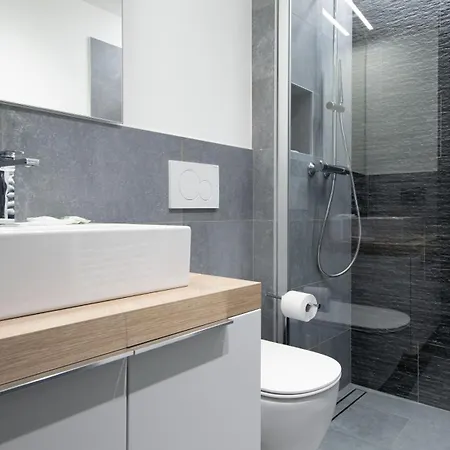 Roma 38 Апартаменти *